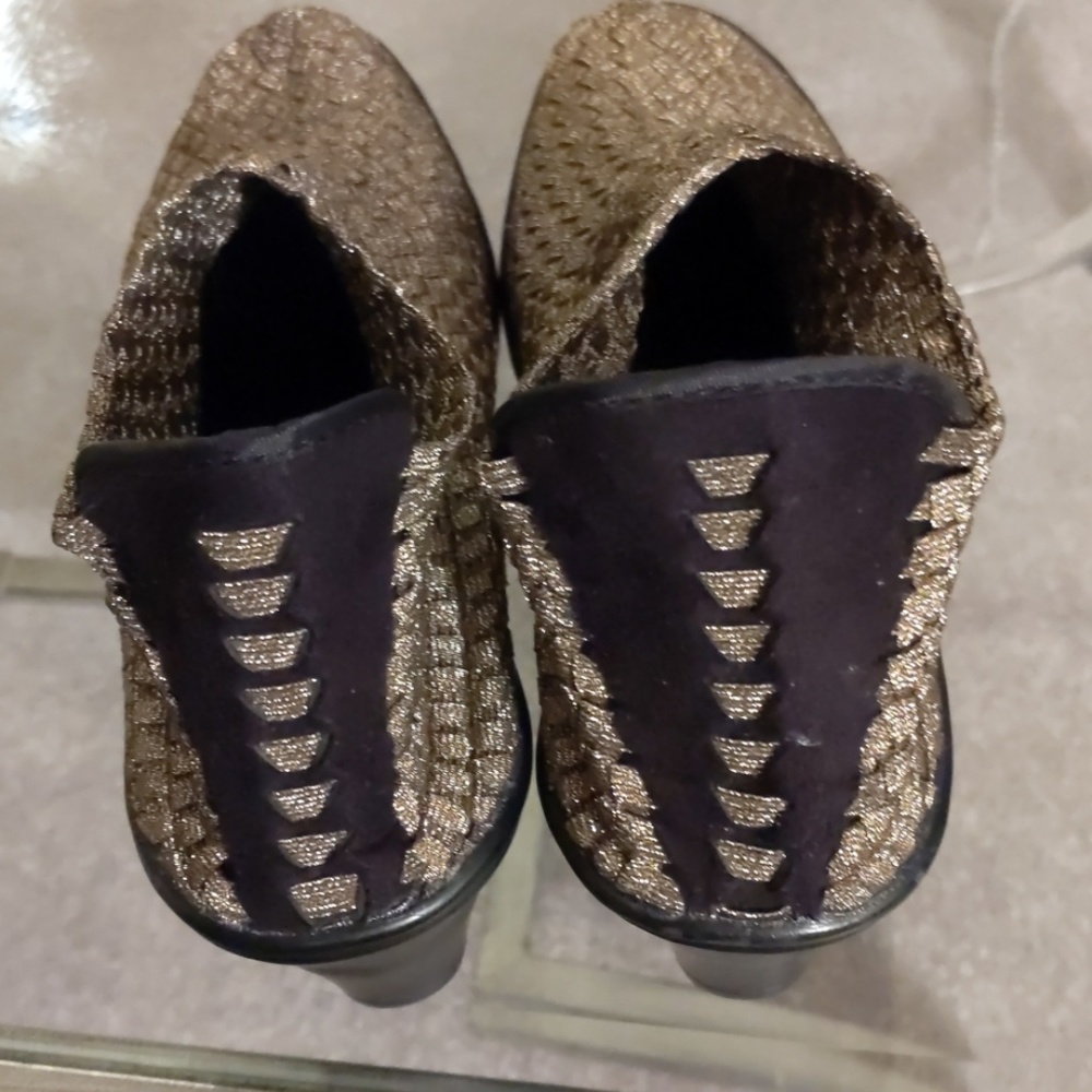 Boots - Picture 3 of 4